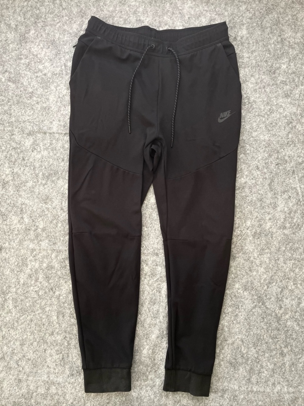 Nike Tech Fleece Joggers Mens L Black Lightweight Slim Athletic Pants DX0826-010